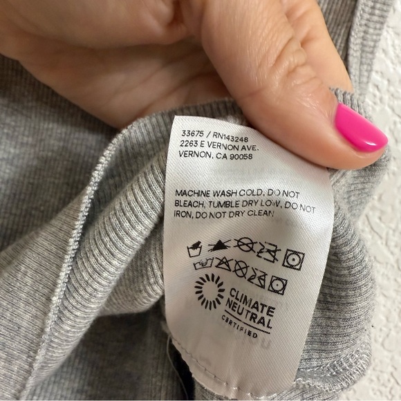 Reformation Cropped Rib Tank NWOT Size XL - Picture 5 of 5